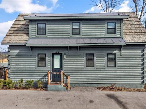 1367 Lake Haven Way , Sevierville, TN 37876