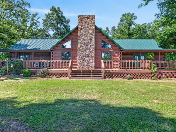 130 Wayne Threatt Rd , Dover, TN 37058