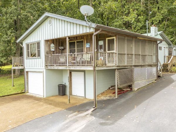 982 Lost Creek Boat Dock Rd , Decaturville, TN 38329