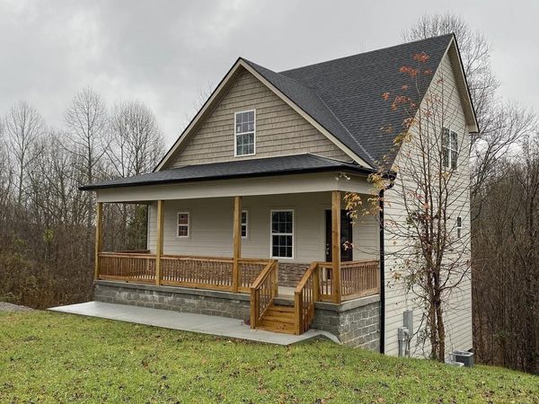 170 Shiloh Ln , Smithville, TN 37166