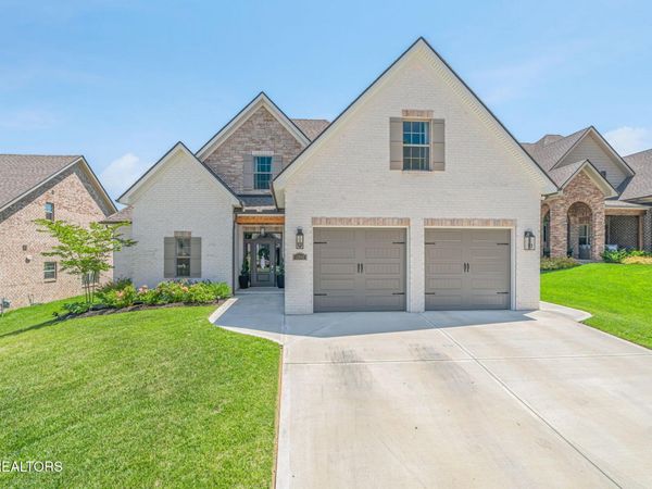 12042 Avery Manor Lane, Knoxville, TN 37932