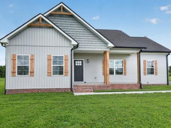 1233 Coleytown Road , Lafayette, TN 37083