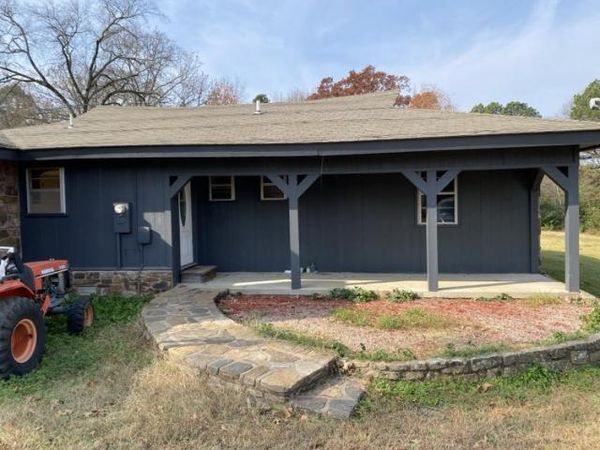 208 Lake Street , Ola, AR 72853
