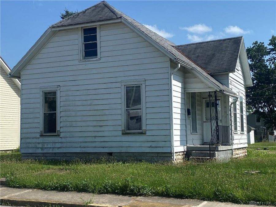 301 2nd Street, Piqua, OH 45356 Photo 1