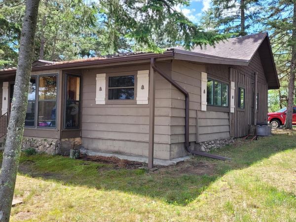 1583 State 84 NW, Backus, MN 56435