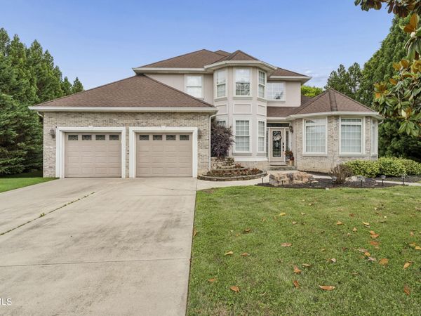 104 Lee Carter Drive, Johnson City, TN 37601