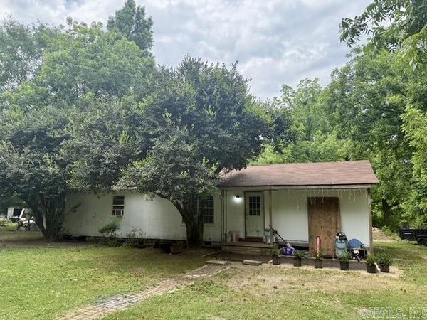 677 Snyder , Arkadelphia, AR 71923