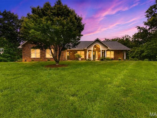 2773 Woodson Drive , Columbia, IL 62236