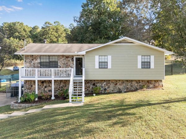 8314 Crossbow Court, Ooltewah 37363