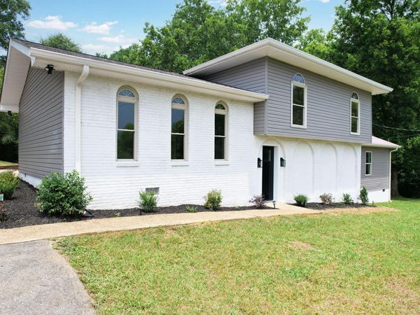 535 Highway 64 , Ocoee 37361