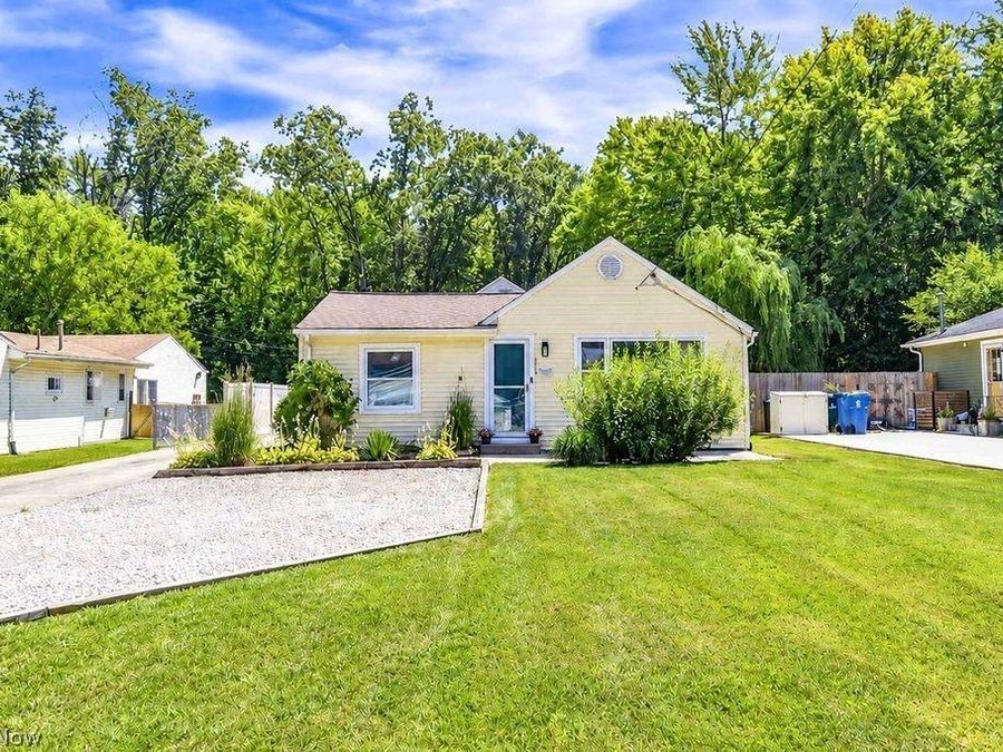 5659 Pleasant Street , North Ridgeville, OH 44039 Photo 1