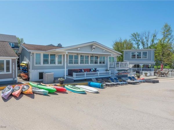 13005 W Lake Road , Vermilion, OH 44089