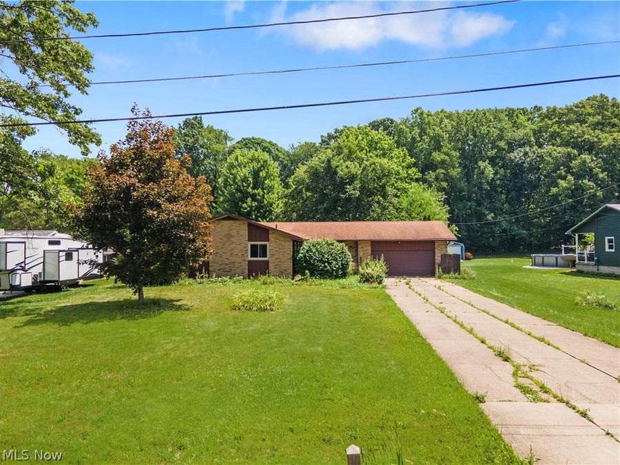 5231 Donner Drive , Clinton, OH 44216 Photo 1