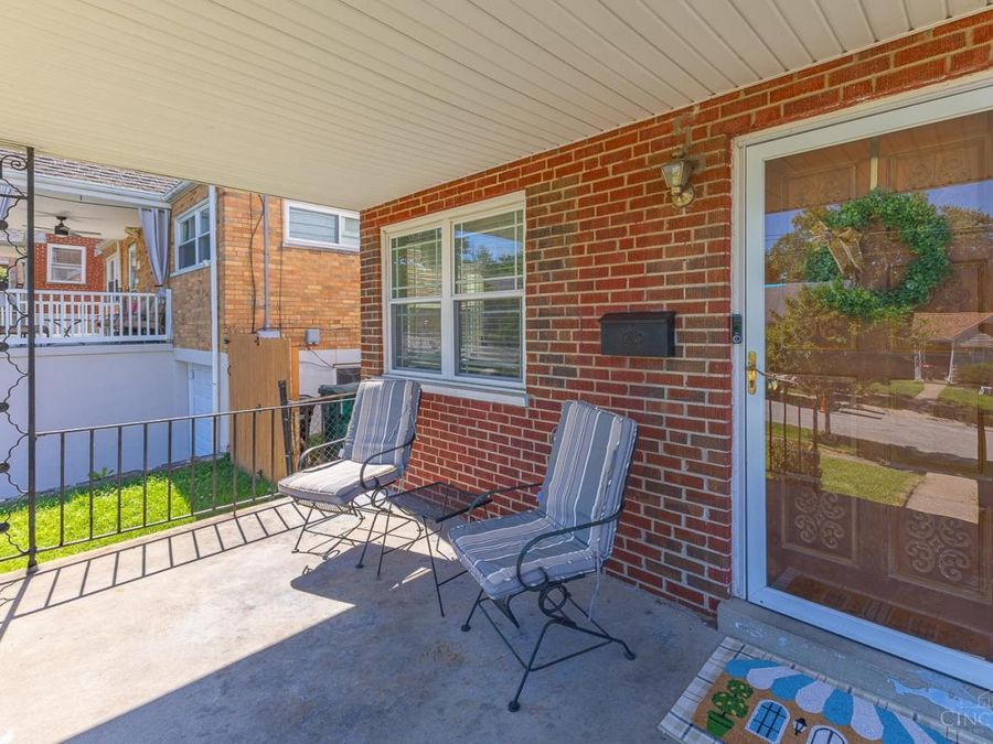 5283 Highview Drive, Cincinnati, OH 45238 Photo 2