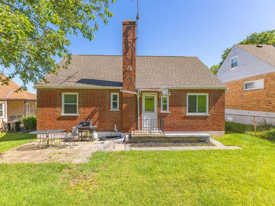 5283 Highview Drive, Cincinnati, OH 45238 Photo 6