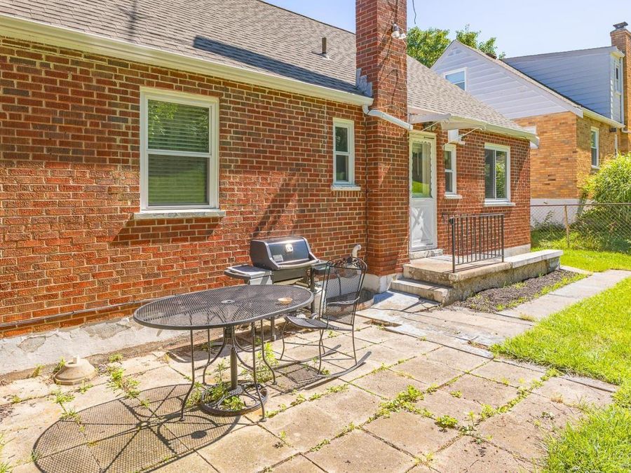 5283 Highview Drive, Cincinnati, OH 45238 Photo 8