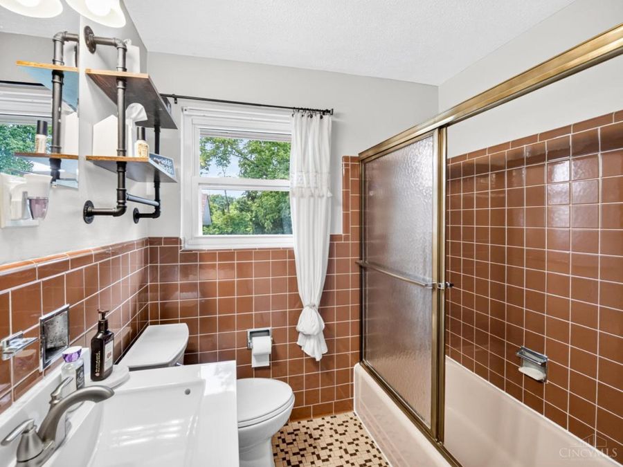 9326 Ranchill Drive, Springfield Township, OH 45231 Photo 26