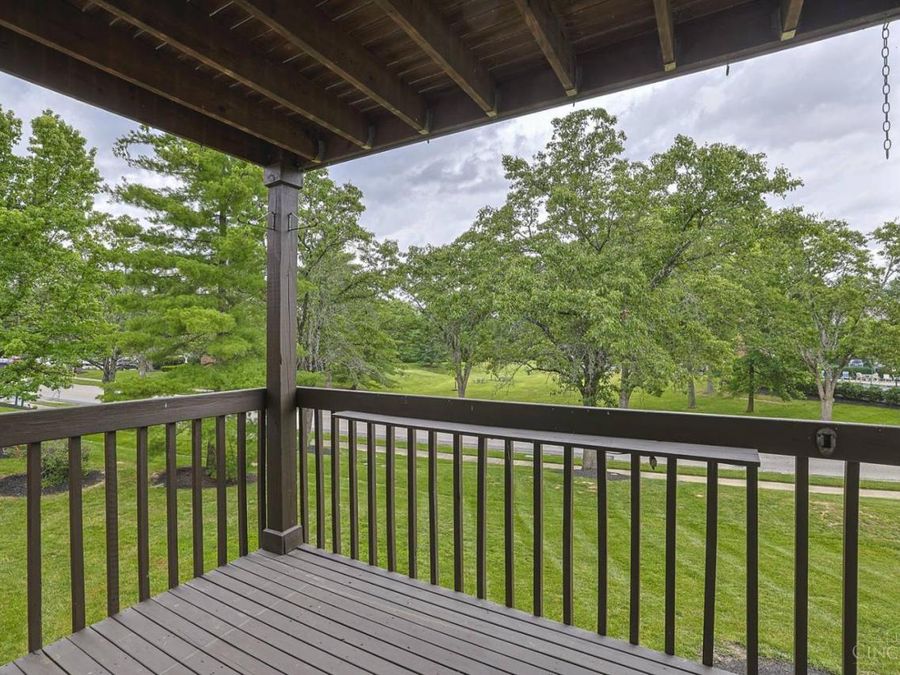 5984 Meadowcreek Drive, Unit 6, Miami Township, OH 45150 Photo 23