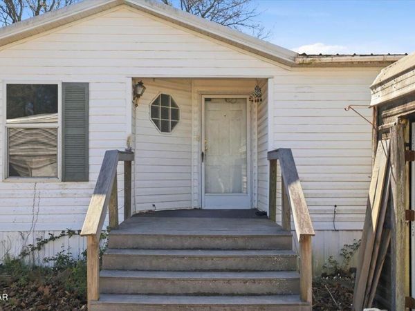 1799 Mellow Road , Newport, TN 37821