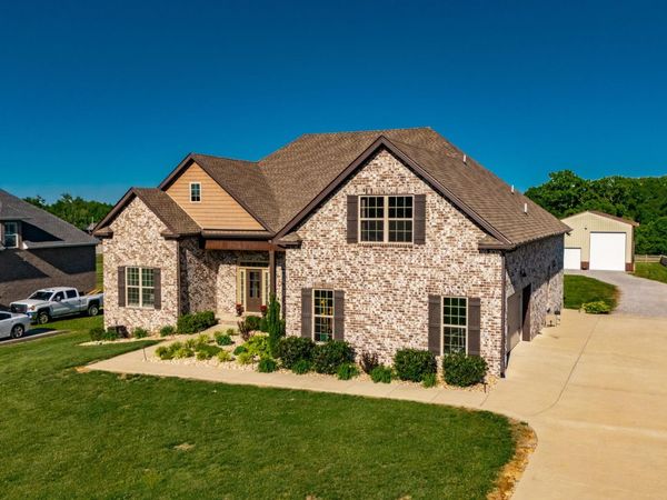 335 Drivers Ln , Gallatin, TN 37066