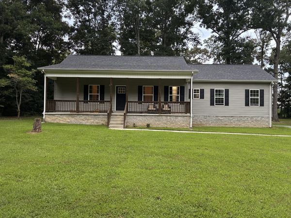 545 Carole Anne Dr , Woodbury, TN 37190
