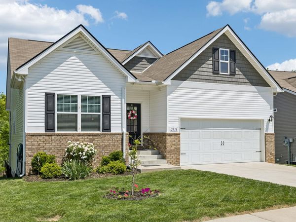 2978 Timewinder Way , Columbia, TN 38401