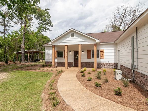 766 County Road 215, Abbeville, MS 38601