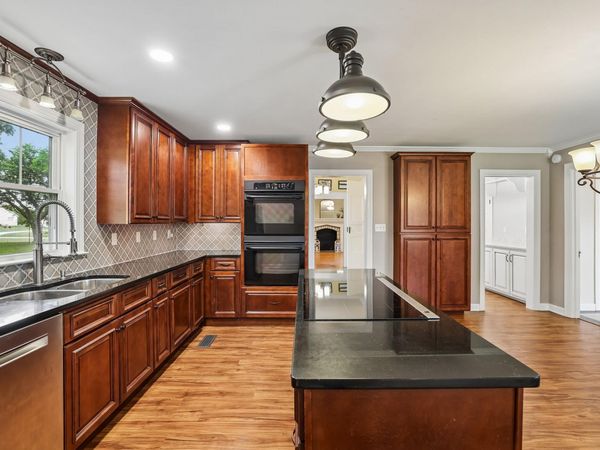 186 Sulphur Springs Rd , Shelbyville, TN 37160