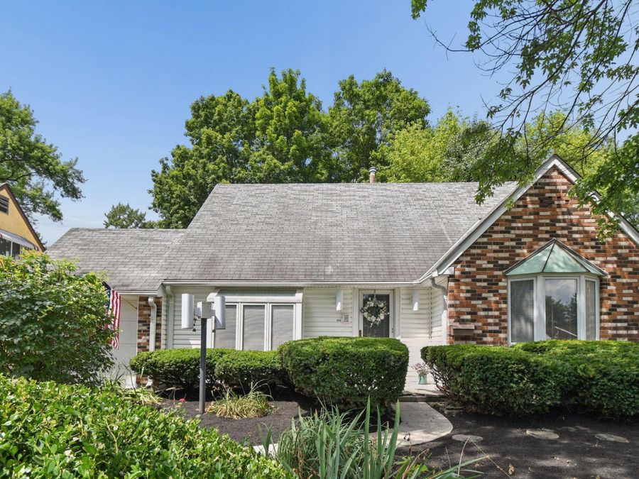 5036 Chipman Drive , Columbus, OH 43232 Photo 1