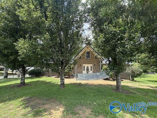 165 Mary Elizabeth Lane, Boaz, AL 35956