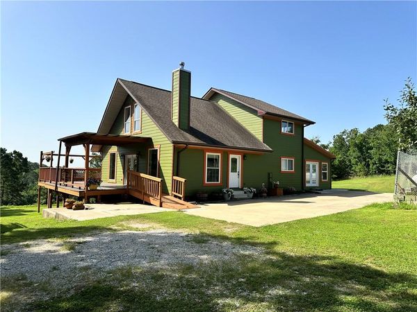 469076 E 595 Road , Watts, OK 74964