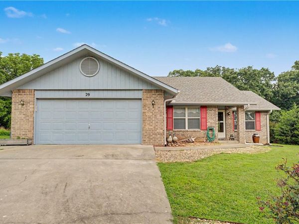 29 Hebrides Lane , Bella Vista, AR 72715