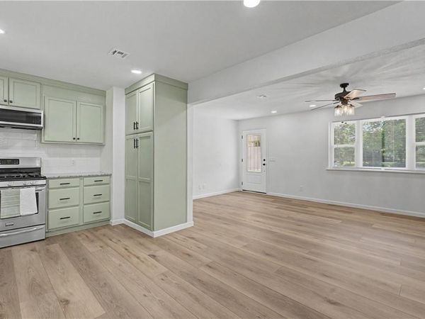 12495 Leam Boulevard , Farmington, AR 72730