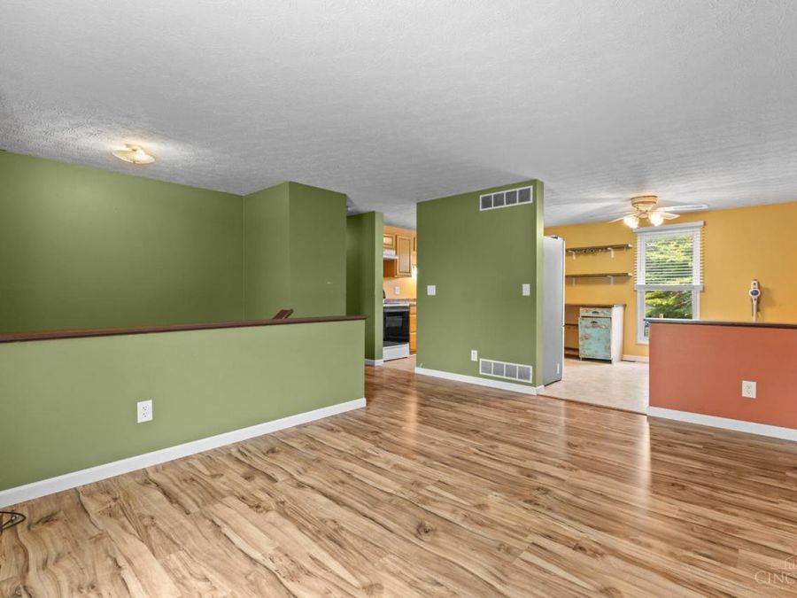 187 Circle Drive, Harrison, OH 45030 Photo 10