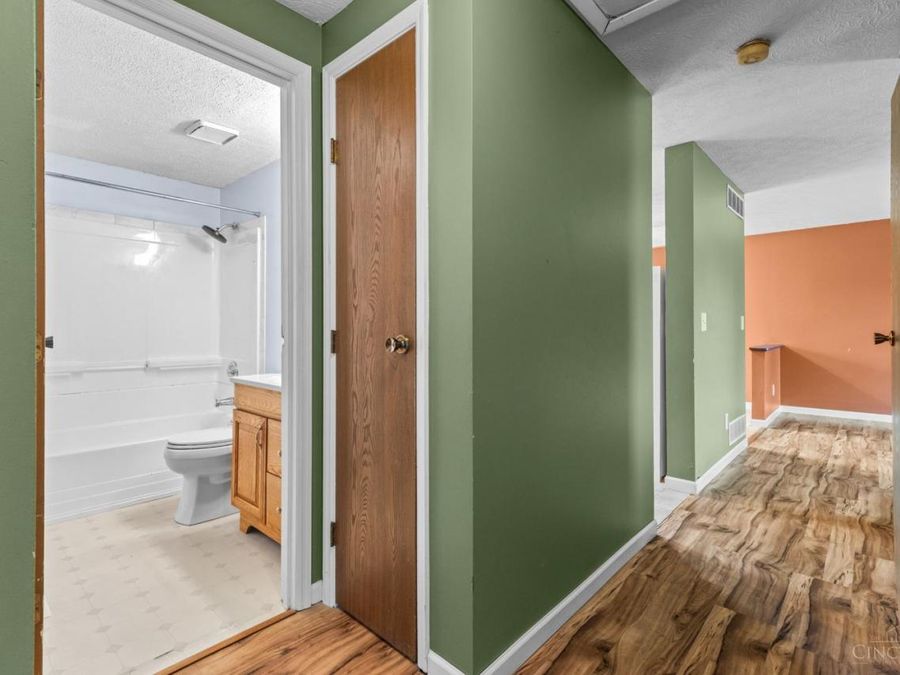 187 Circle Drive, Harrison, OH 45030 Photo 18