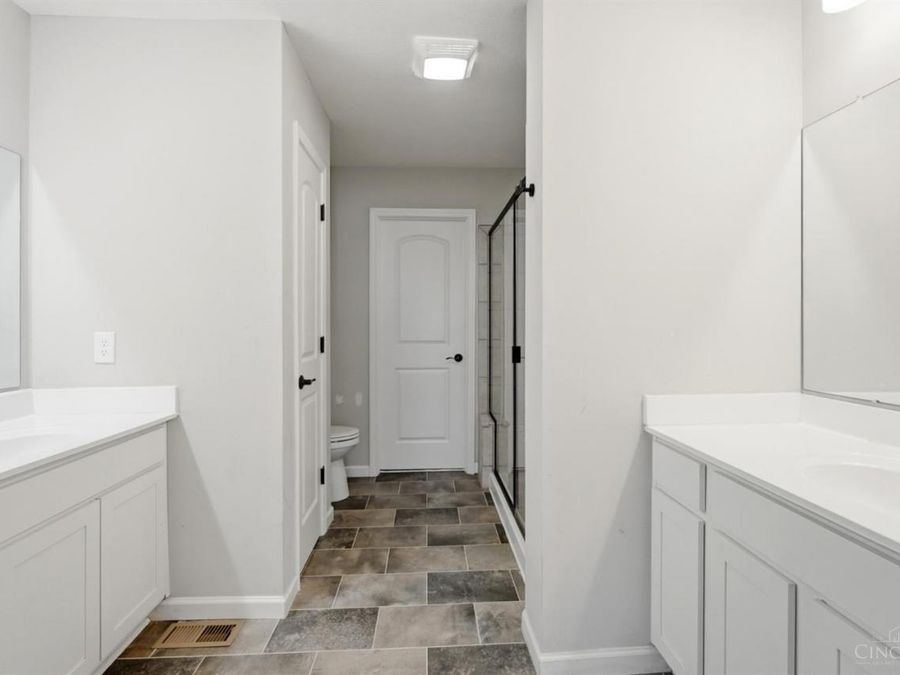 5389 Valley View Drive, Hamilton Township, OH 45152 Photo 40