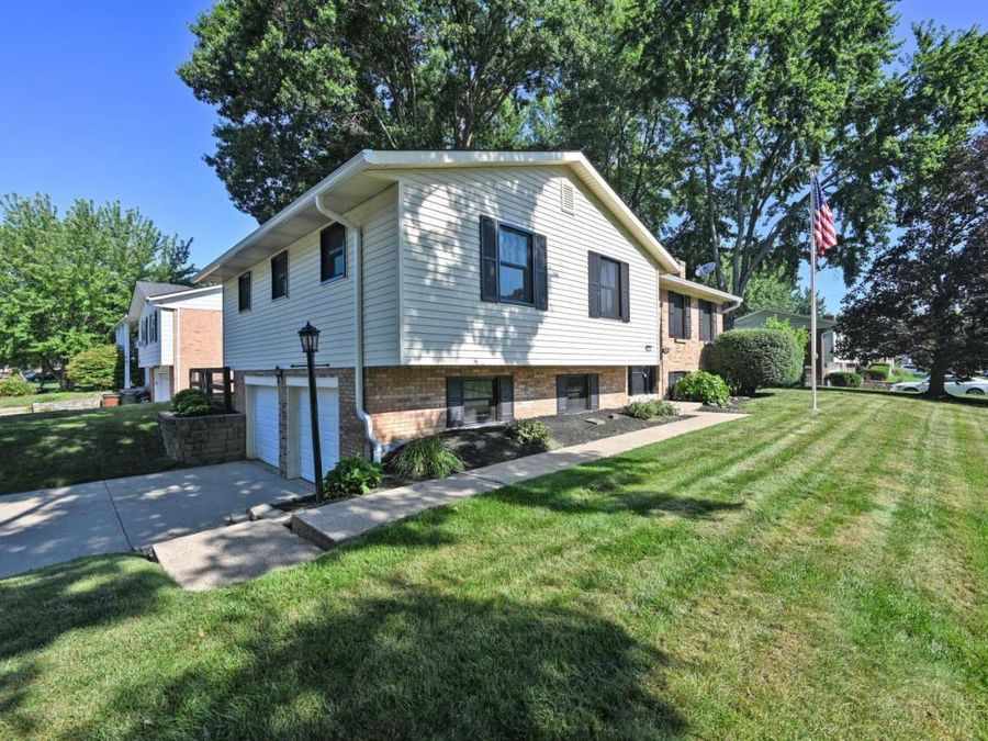 1613 Muskegon Drive, Anderson Township, OH 45255 Photo 4