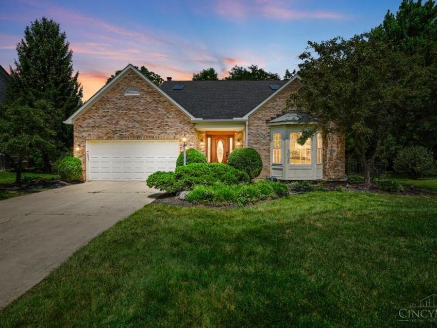 6492 Indianwood Drive, Mason, OH 45040 Photo 1