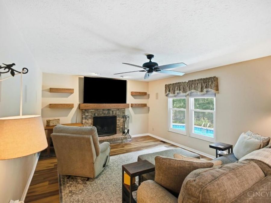 6492 Indianwood Drive, Mason, OH 45040 Photo 16