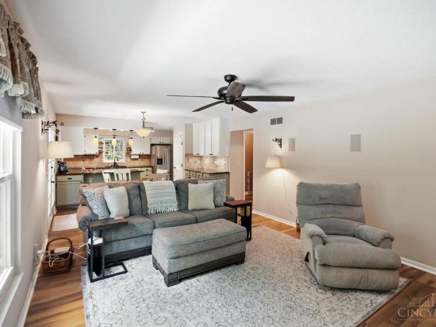 6492 Indianwood Drive, Mason, OH 45040 Photo 17