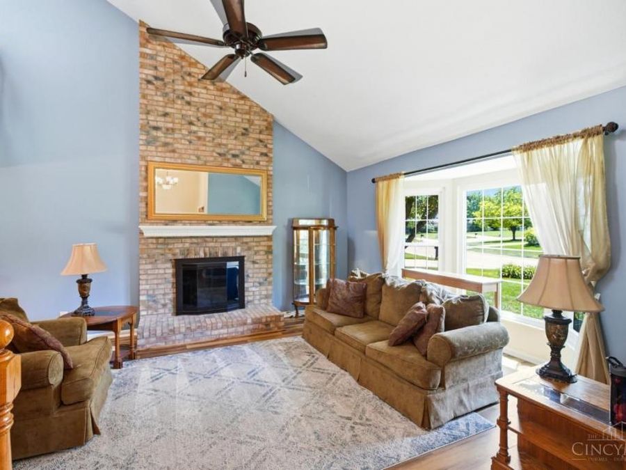 6492 Indianwood Drive, Mason, OH 45040 Photo 4
