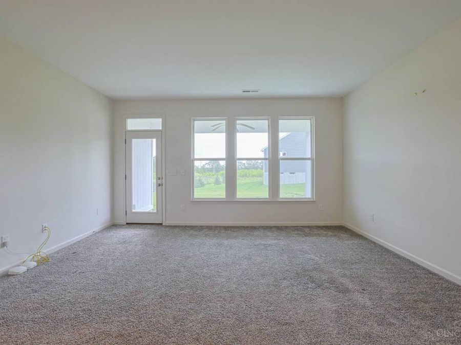 8147 Westfall Lane, West Chester, OH 45069 Photo 7