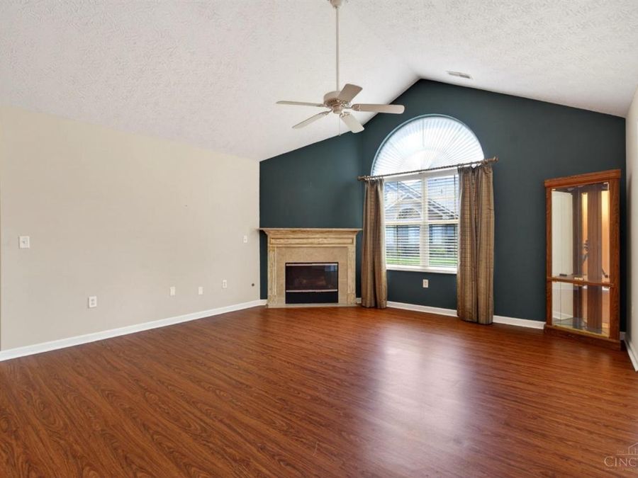 1364 Cotswold Lane, Hamilton, OH 45013 Photo 3