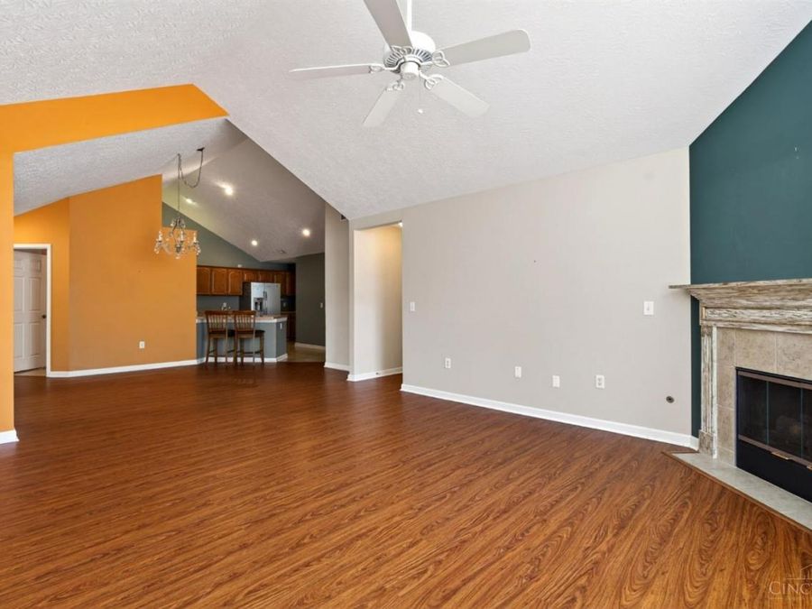 1364 Cotswold Lane, Hamilton, OH 45013 Photo 4