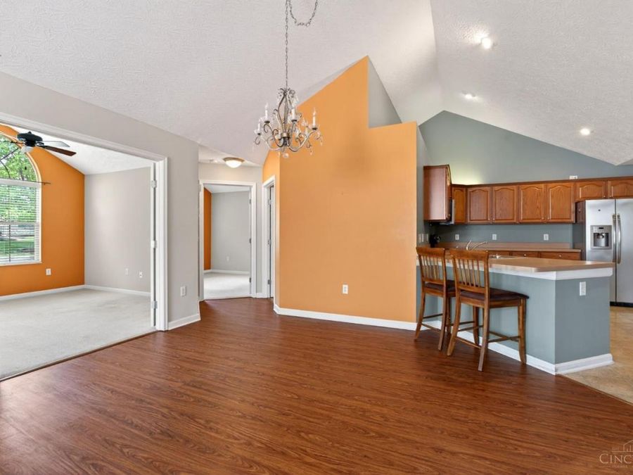 1364 Cotswold Lane, Hamilton, OH 45013 Photo 8