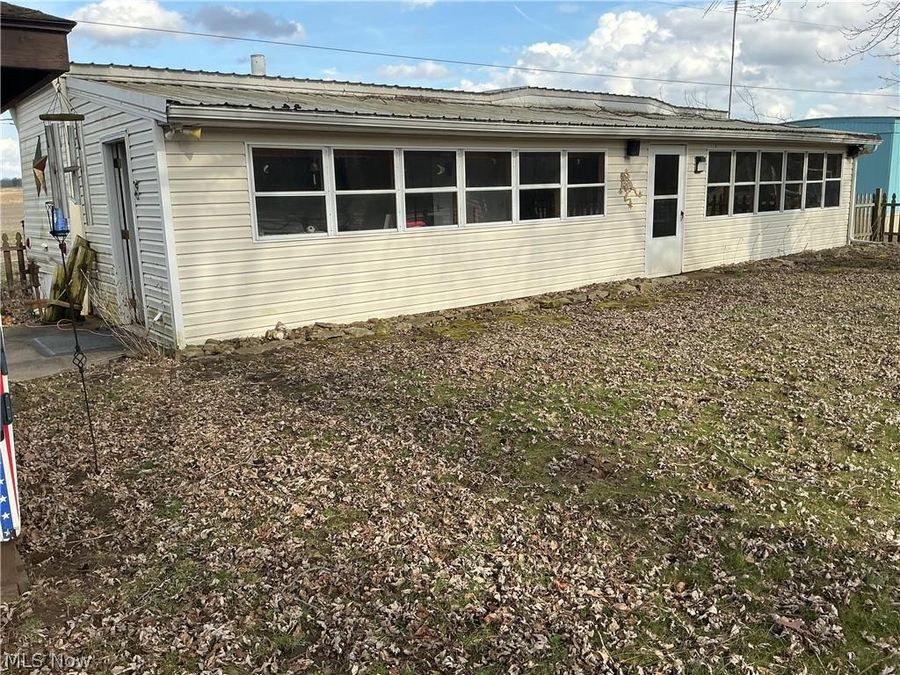 9385 N River Road , Unit 33, Dresden, OH 43821 Photo 1