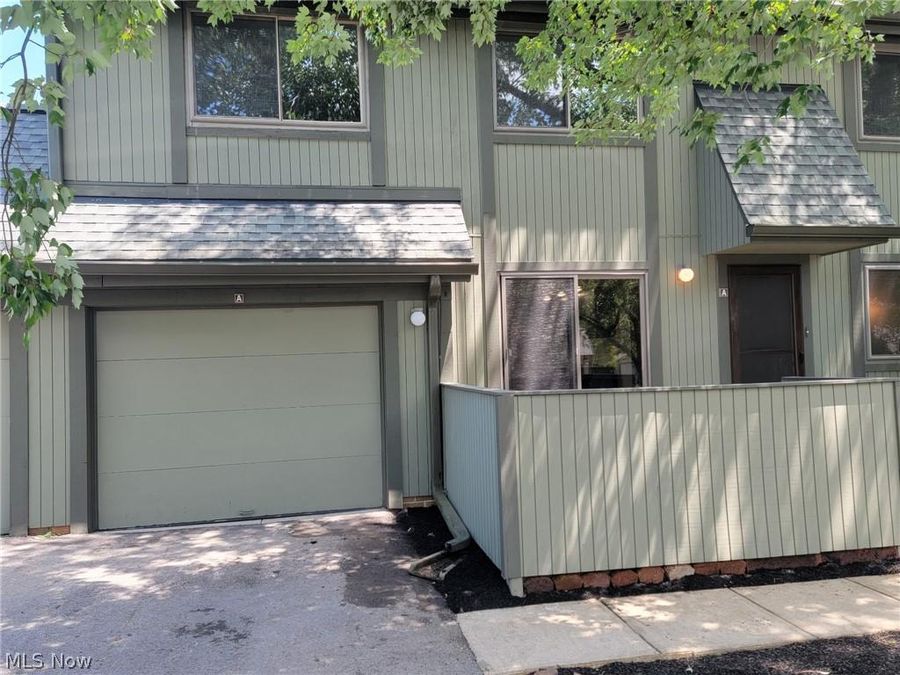 35101 S Turtle Trail , Unit A, Willoughby, OH 44094 Photo 1