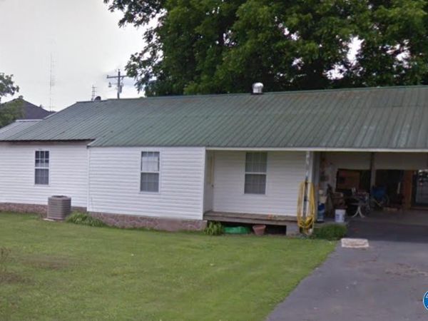 345 5th Avenue, Falkville, AL 35622