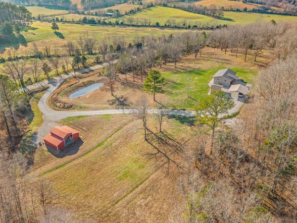 959 Herman Adams Rd , Cumberland City, TN 37050