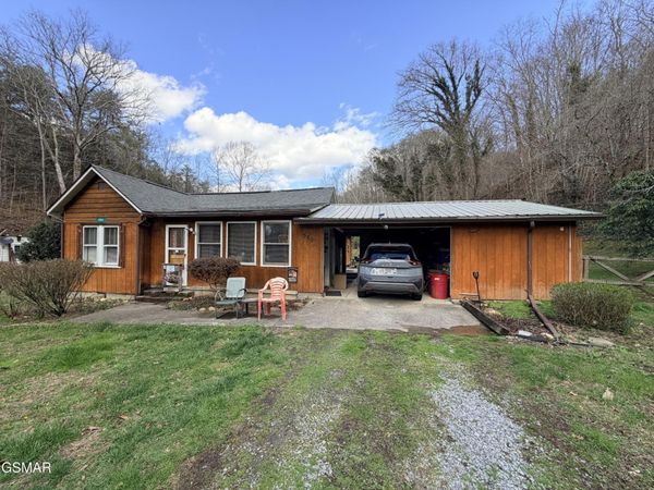 580 Hale Brook Road , Newport, TN 37821